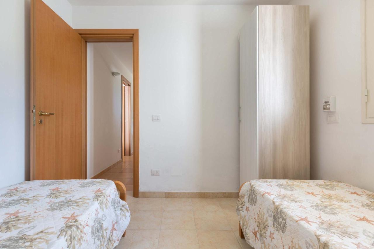 Residence Garden Sea Порто-Чезарео Экстерьер фото